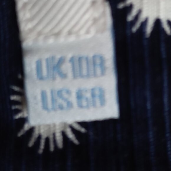 BODEN navy and white starburst polka dots mini skirt - Picture 8 of 10